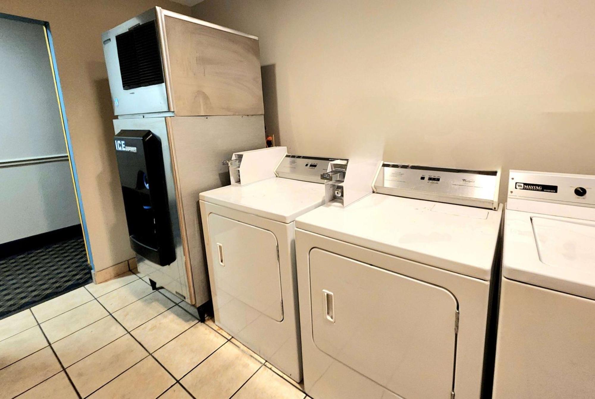 Days Inn & Suites By Wyndham Thibodaux Zewnętrze zdjęcie