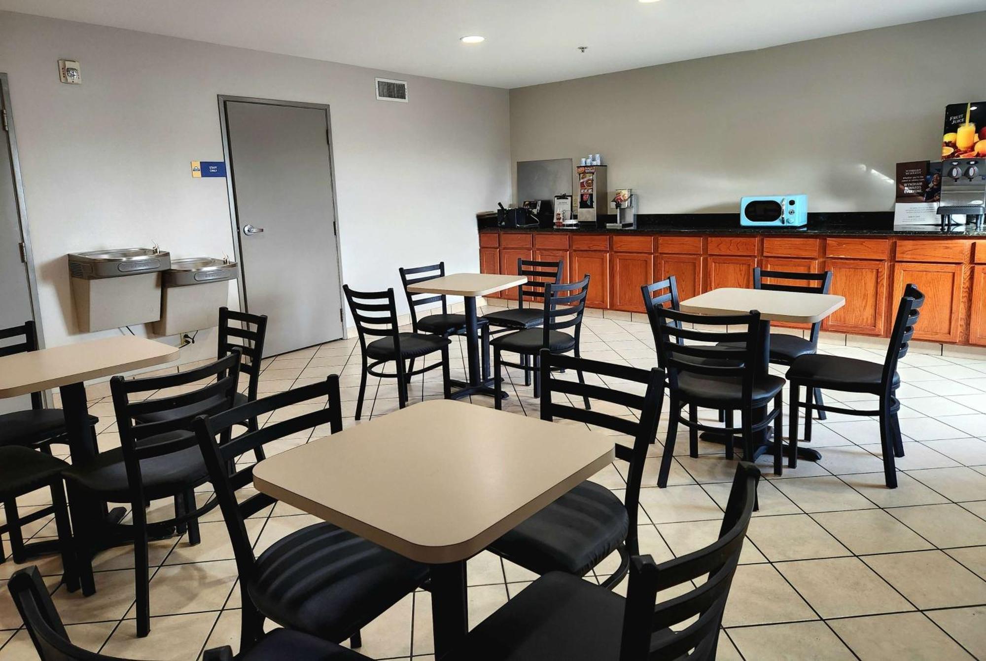 Days Inn & Suites By Wyndham Thibodaux Zewnętrze zdjęcie